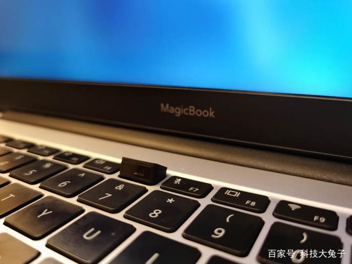 荣耀MagicBook 14锐龙版测评 真正好的笔记本，更要软硬兼得
